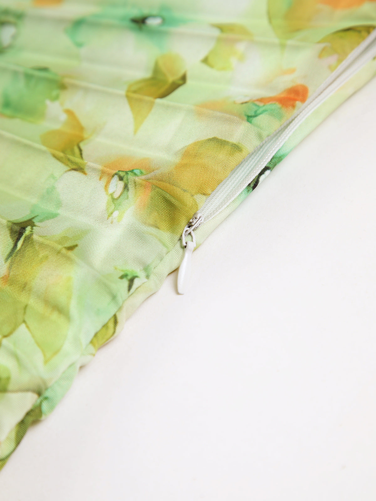 Robe midi plissée à fleurs et à fermeture éclair Greeness