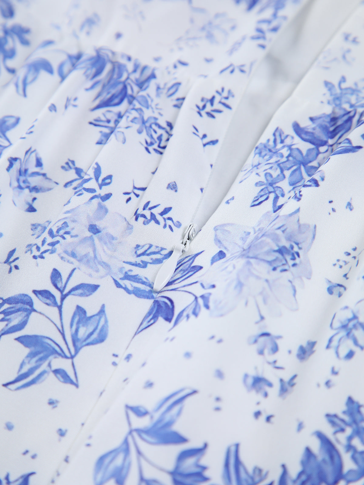Robe longue à poches florales à fermeture éclair Forget Me Not