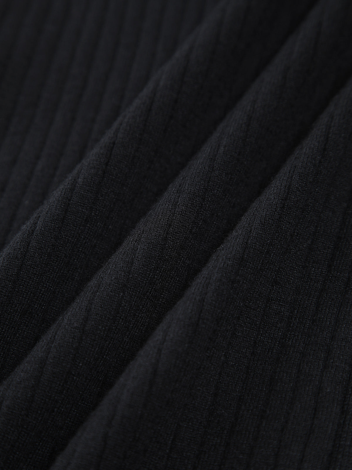 Robe en tricot midi à bordure contrastée