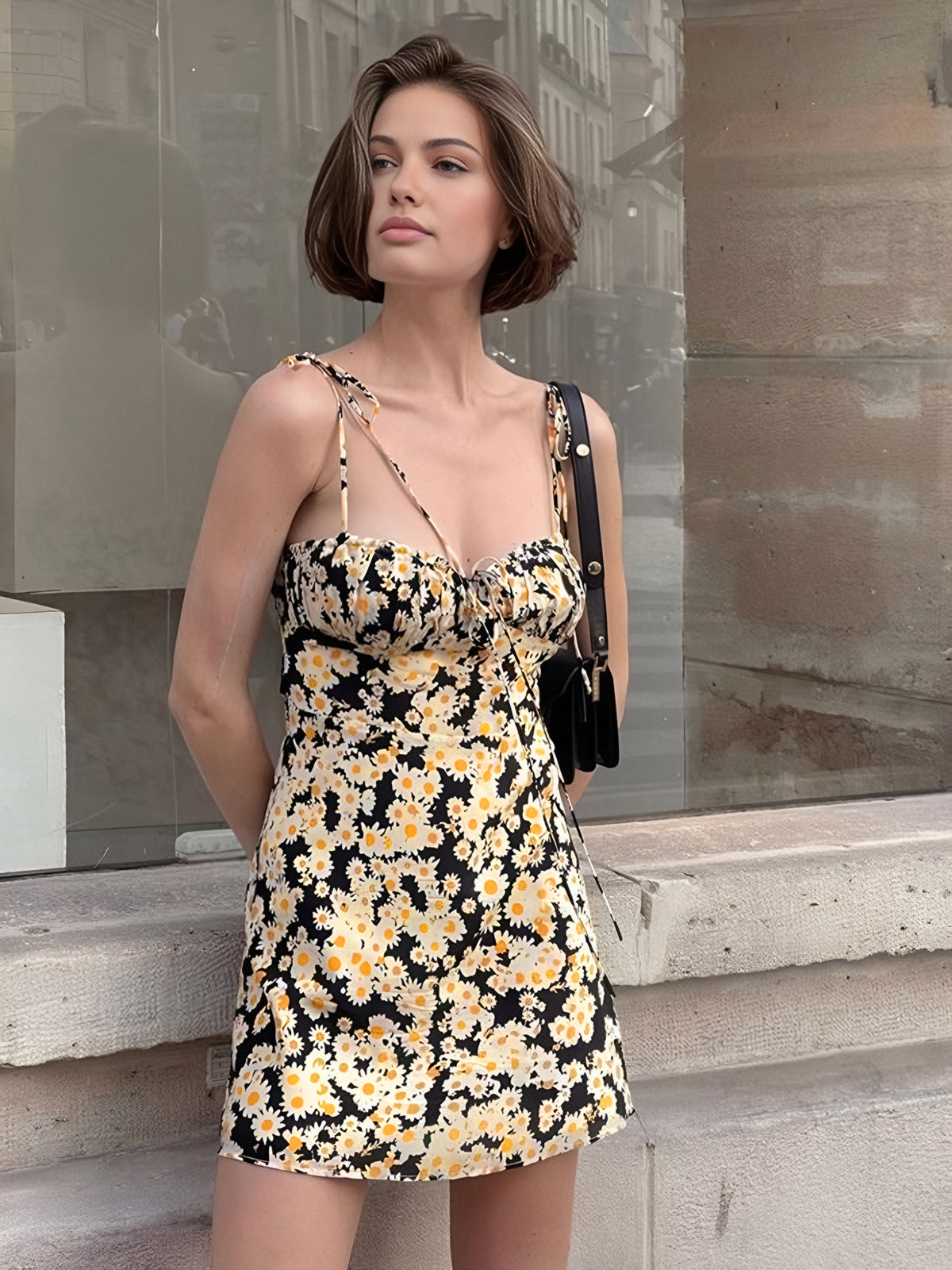 Robe courte imprimée à fleurs Daisy