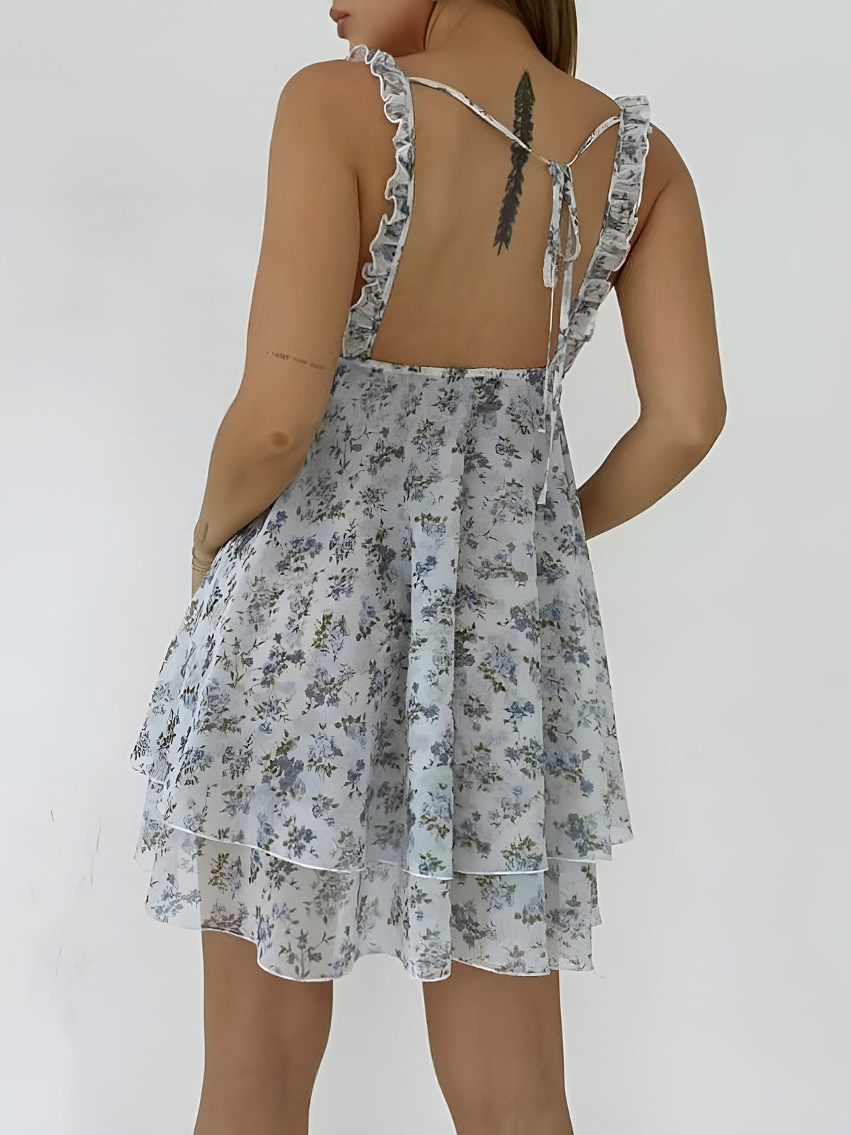Robe courte dos nu à nœuds multi-floraux