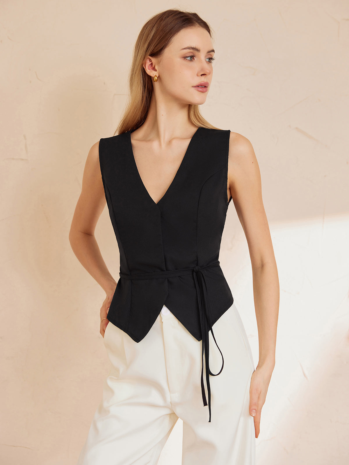 Gilet à nouer basique à col en V